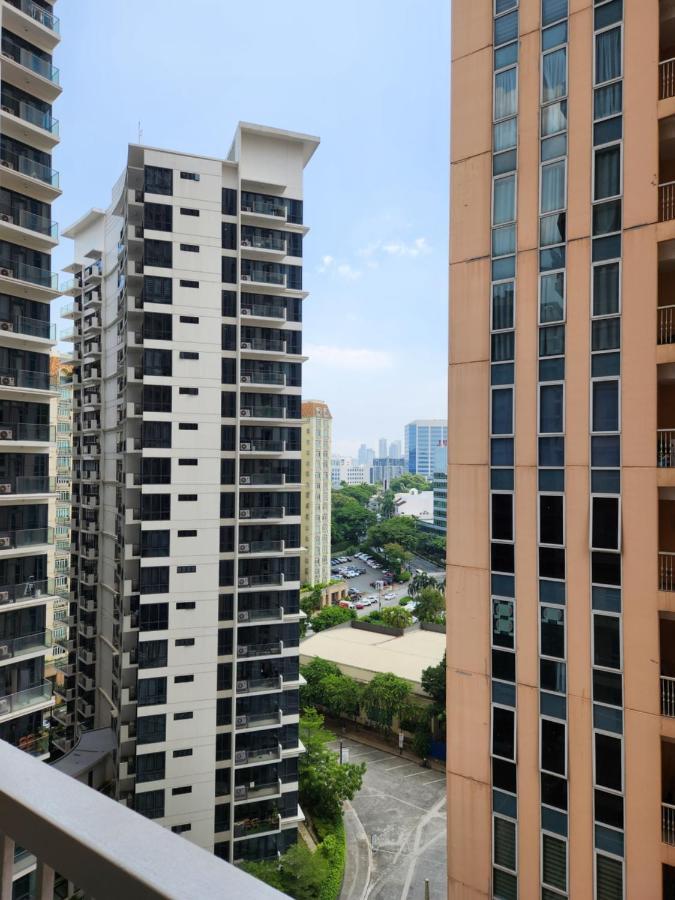 Spacious Cozy Suite At The Venice Mall With Free Parking And Washing Machine (Adults Only) Taguig Zewnętrze zdjęcie